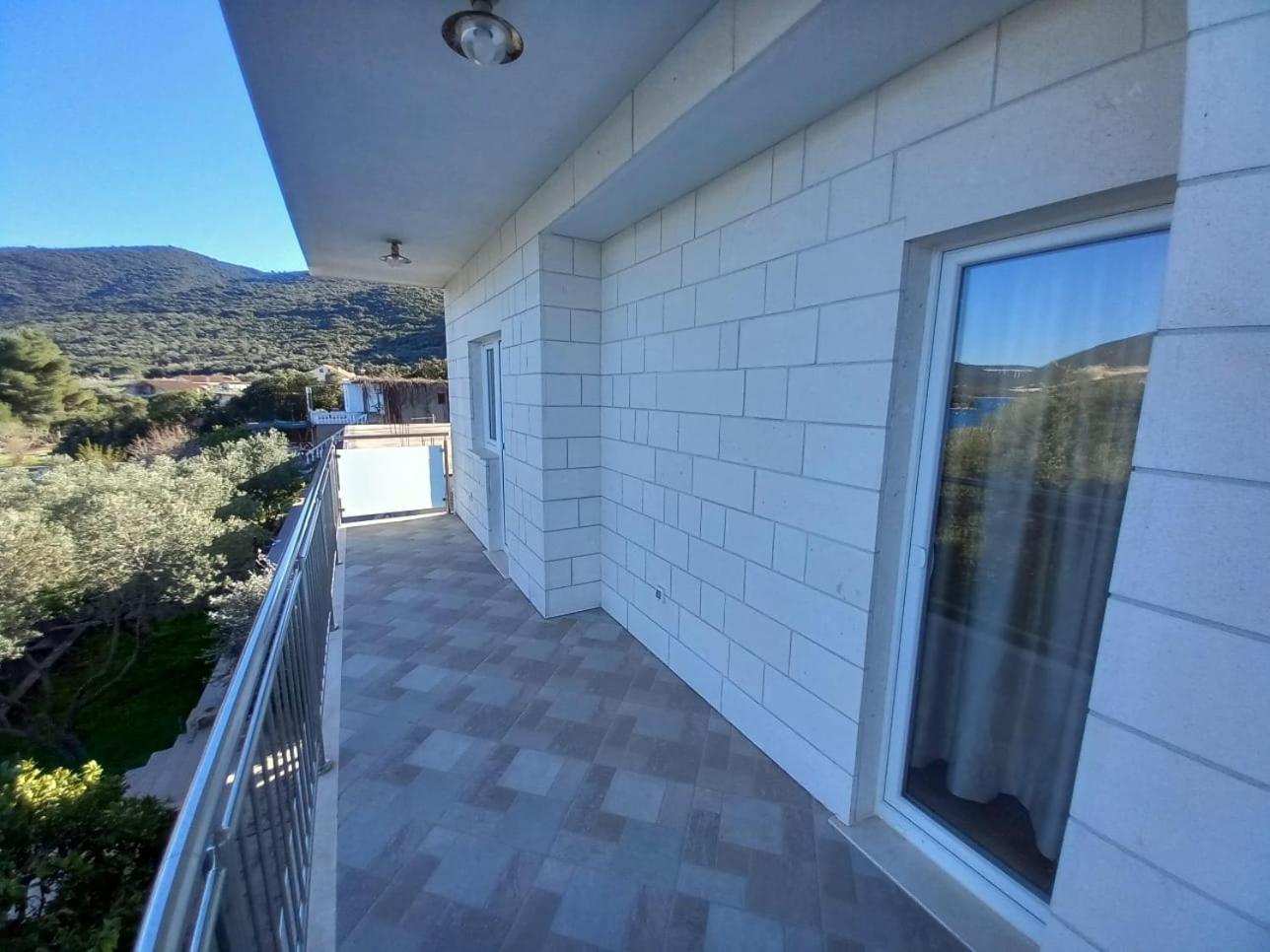 Apartments By The Sea Kabli, Peljesac - 10225 Brijesta Eksteriør bilde